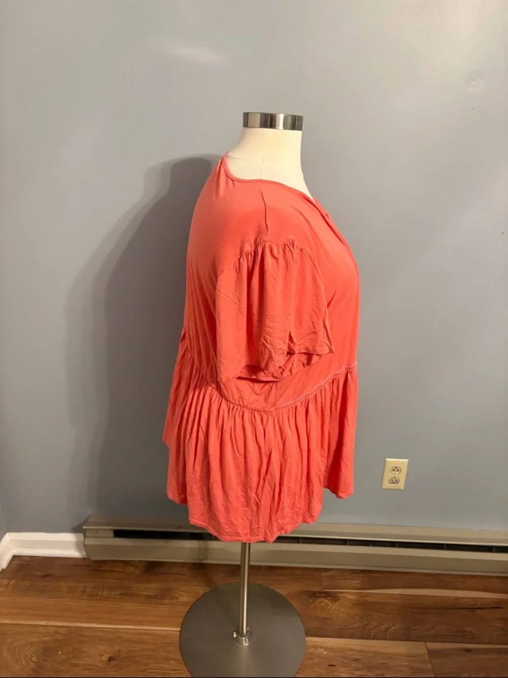 Lane Bryant Coral V-Neck Peplum Tie-Front Tunic - Picture 6 of 7
